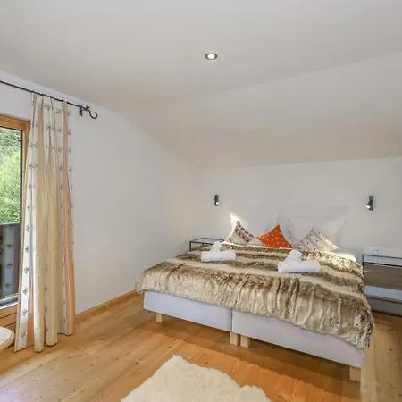 Moralee Kitzbuehel, Whirlpool & Alpenblick Chalet *