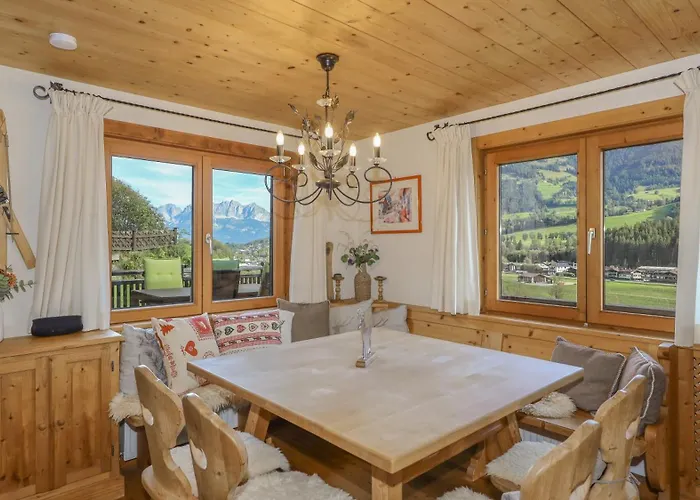 Moralee Kitzbuehel, Whirlpool & Alpenblick شاليه كيتزبوهيل