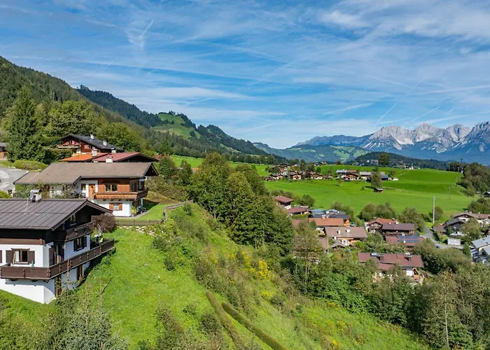 شاليه Chalet Moralee Kitzbuehel, Hot Tub & Alpenblick By One Villas