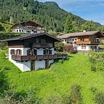 Chalet Moralee Mit Whirlpool In Kitzbuehel By One Villas *