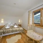 Chalet Moralee Mit Whirlpool In Kitzbuehel By One Villas *