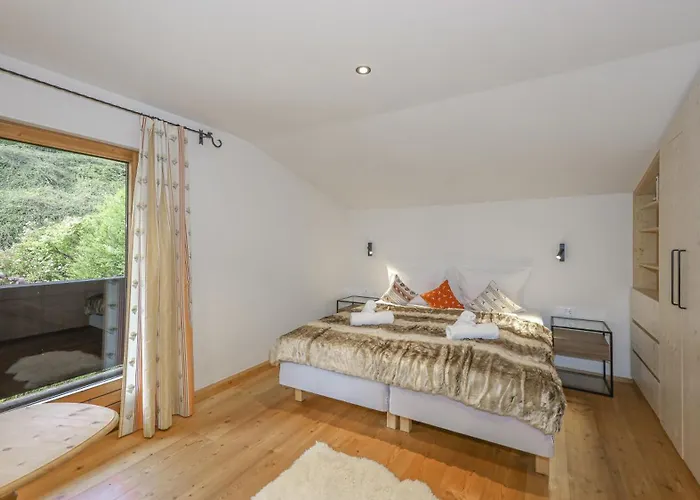 Moralee Kitzbuehel, Whirlpool & Alpenblick Chalet *